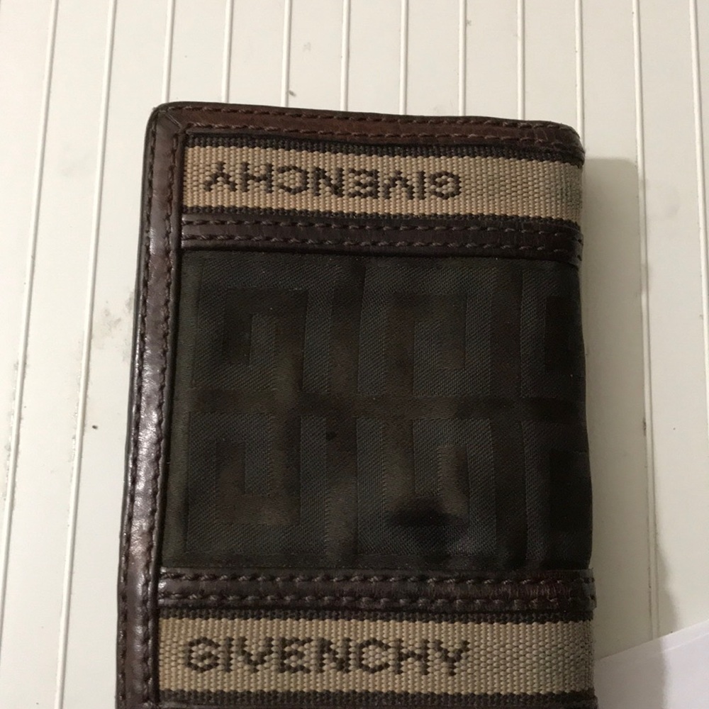 Givenchy. leather. Wallet